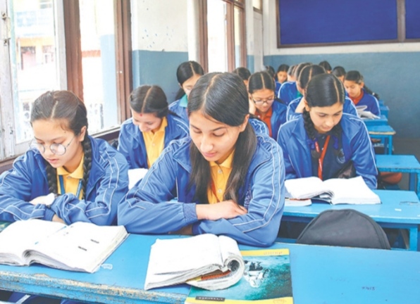 काठमाडौं सामुदायिक विद्यालयका ७८९ विद्यार्थीले एसईईमा ३.६१ देखि ४.० जीपीए प्राप्त