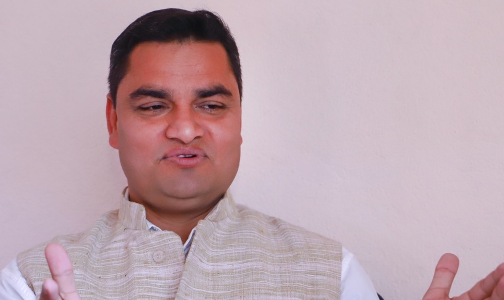 स्वास्थ्य मन्त्री प्रदिप पौडेलको स्वास्थ्यमा क्रमिक सुधार, वीर अस्पतालमा जारी छ उपचार
